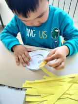 Автор: Жәнет Бекнұр Айдынұлы, Күн көктемгі аппликациясы. Куратор: Исмагулова Раузана. Дата публикации: 29.04.2022